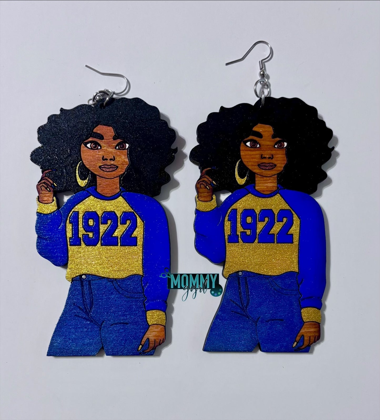 Jersey Shirt Diva Earrings